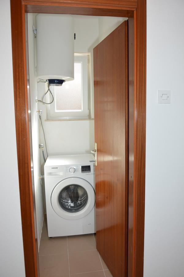 Taris Apartment Senj  Bagian luar foto