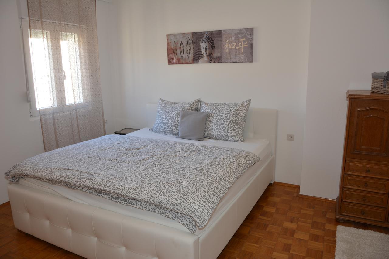 Taris Apartment Senj  Bagian luar foto